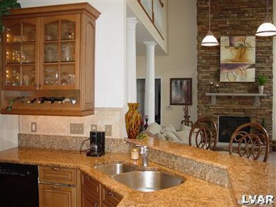 5305 Woodcock Cir, Coopersburg, PA 18036 - photo 7