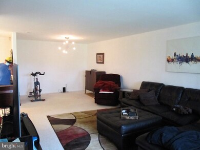 Treebrooke unit 206, Oakton, VA 22124 - photo 4