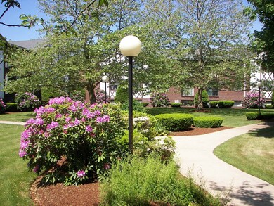 151 King St unit 106, Franklin, MA 02038 - photo 2