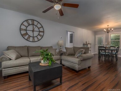 806 Brookside Camp Rd, Hendersonville, NC 28792 - photo 4