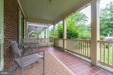 4106 Roland Ave, Baltimore, MD 21211 - photo 4