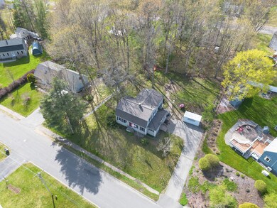 62-37 Hickory Ln