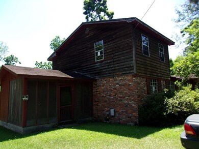 49 E Thompson St, Camilla, GA 31730 - photo 2