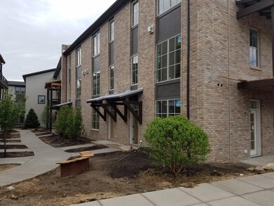 2014 Celadon Dr NE unit 102, Grand Rapids, MI 49525 - photo 2