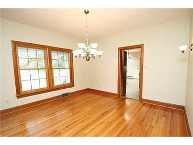 312 E Locust St, Rogers, AR 72756 - photo 7