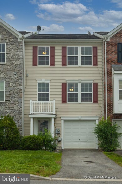 19 Snead Dr, Martinsburg, WV 25405 - photo 2