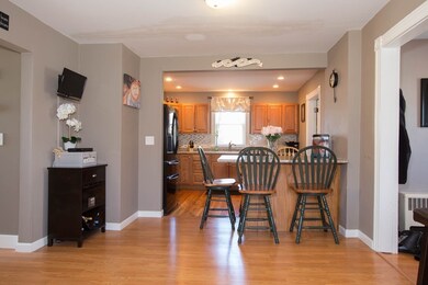 11 Russell St, Methuen, MA 01844 - photo 6