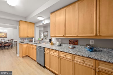 Harbor View Condominiums unit 412, Woodbridge, VA 22191 - photo 7