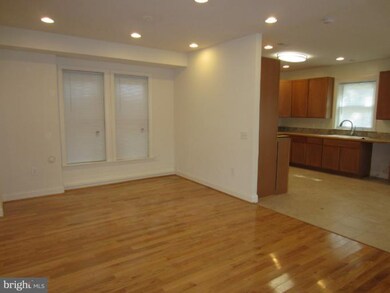 5213 B St SE, Washington, DC 20019 - photo 6