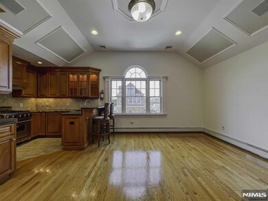 91 Cutler St unit 2/2nd flr, Clifton, NJ 07011 - photo 7