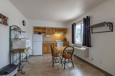 175 Mccormick St, Wamsutter, WY 82336 - photo 7