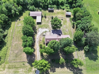 17079 S 125th St E, Webbers Falls, OK 74470 - photo 3