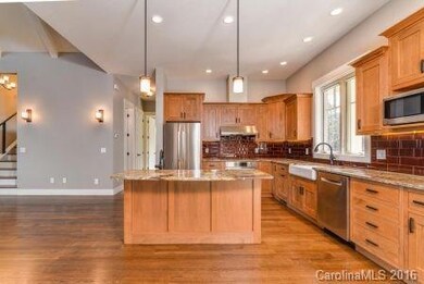 93 Magnolia Farms Dr, Asheville, NC 28806 - photo 6