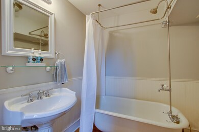 112 E Hamburg St, Baltimore, MD 21230 - photo 6