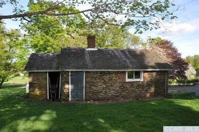 71 Starbarrack Rd, Red Hook, NY 12571 - photo 7