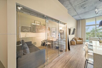 The Meridian Condo unit 424, Miami Beach, FL 33139 - photo 4