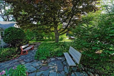 1027 Winne Rd, Schenectady, NY 12309 - photo 3