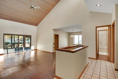 149_Gleneagles_Dr_20180102_035