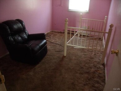 unlisted-address, Allentown, PA 18102 - photo 4