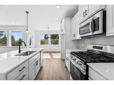 920 Rosebud Ct, Forest Grove, OR 97116 - photo 6