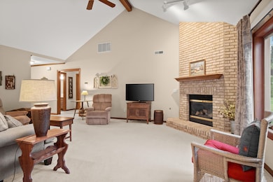 10883 Boulder Cove, New Haven, IN 46774 - photo 6