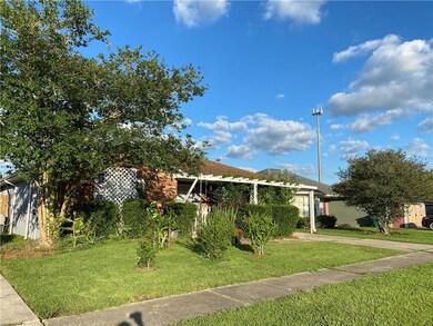 4317 Still Meadows Ct, Marrero, LA 70072 - photo 2