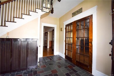 616 E Broad St, Tamaqua, PA 18252 - photo 5