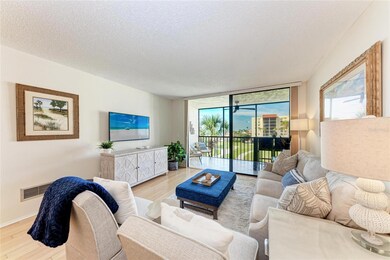 Seaplace unit G5303, Longboat Key, FL 34228 - photo 3