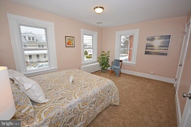 340 E Jackson St, New Holland, PA 17557 - photo 6