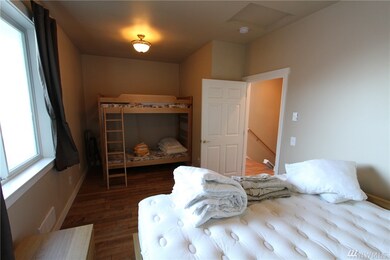 253 Bay View Dr, Point Roberts, WA 98281 - photo 7