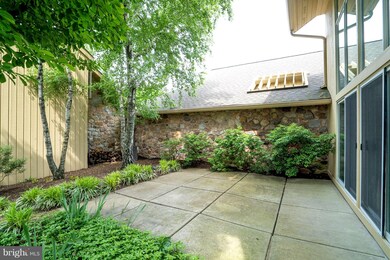 1008 Broadmoor Rd, Bryn Mawr, PA 19010 - photo 2