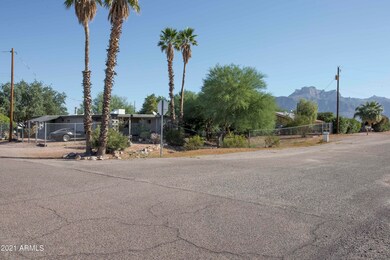 MOUNTAIN VIEWS EVERYWHERE - 83U3567