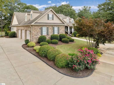 939 Wax Myrtle Ct, Greer, SC 29651 - photo 3