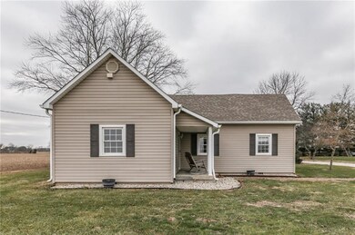 1104 S 550 E, Franklin, IN 46131 - photo 2