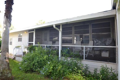 260 Plantation Dr, Titusville, FL 32780 - photo 4