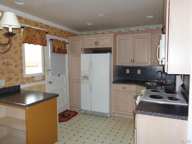 2008 Westfield Terrace, Bethlehem, PA 18017 - photo 5