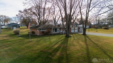 6915 Troy-Sidney Rd, Piqua, OH 45356 - photo 3