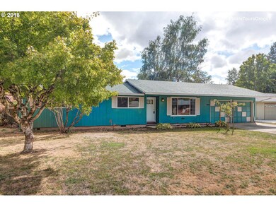 1413 Larch St, Forest Grove, OR 97116 - photo 2