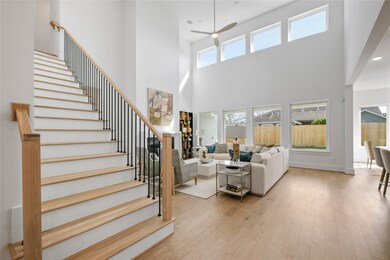 1321 Cheshire Ln, Houston, TX 77018 - photo 4