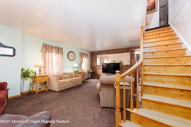 91 Myrtle Ave, Keansburg, NJ 07734 - photo 3