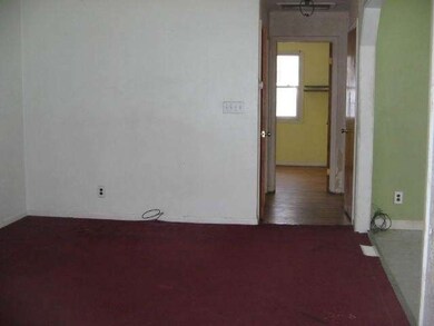 4401 Naomi Dr, Toledo, OH 43623 - photo 2