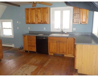 27 Pudding St, Uxbridge, MA 01569 - photo 3