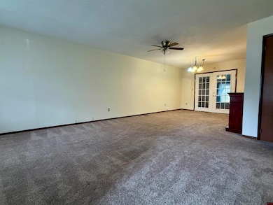 1113 Meadowbrook Dr unit 5, Mountain Home, AR 72653 - photo 6