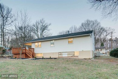 8905 Benham St, Lorton, VA 22079 - photo 6