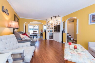 665 Olde Towne Ave Unit E Websized-16
