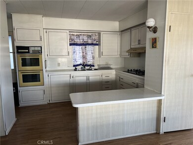 2550 Pacific Coast Hwy, Torrance, CA 90505 - photo 7