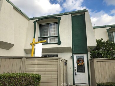 8233 Henderson Green, Buena Park, CA 90621 - photo 3