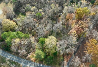 2407 Damascus Church Rd, Chapel Hill, NC 27516 - photo 6