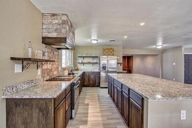 10220 Sumatra St, El Paso, TX 79925 - photo 7