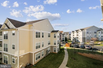 2509 Shelley Cir unit 2B, Frederick, MD 21702 - photo 2